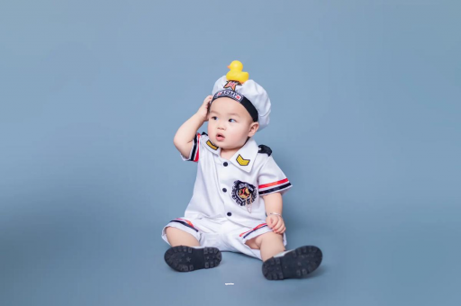 中国香港确诊孕妇诞下三胞胎